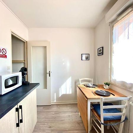 T2 Cosy Proche Hopital + Parking Gratuit Sur Place Auxerre Exterior foto